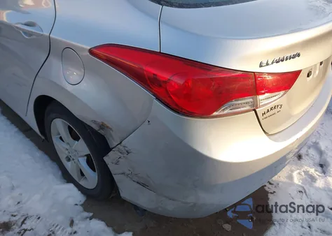 2013 Hyundai Elantra Gls from USA, damaged, VIN KMHDH4AE8DU660468